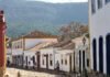 Cidade turística autoriza reabertura parcial do comércio