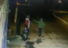 Bandidos assaltam lanchonete no Jardim Esperança e levam moto